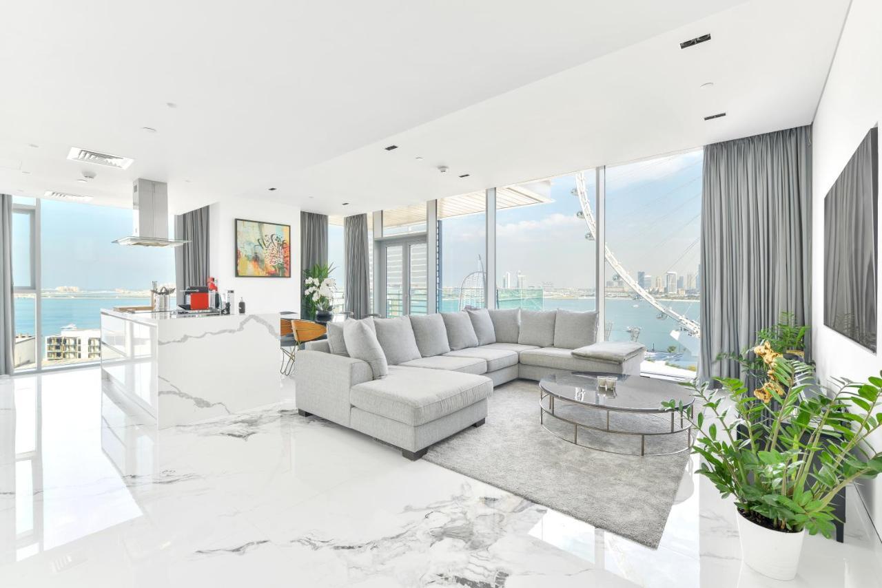 Luxurious 3 Bedroom W Maidroom In Bluewaters Island Дубай Экстерьер фото